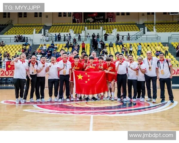 国青男篮U18对阵日本精彩比赛录像回顾与分析